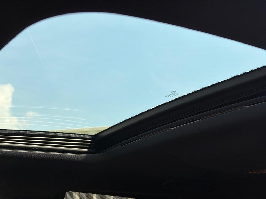 2013 BMW 7 Series 4dr Sdn 750Li RWD