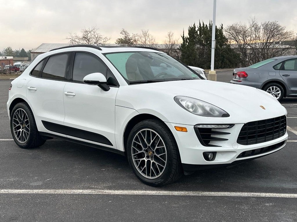 2018 Porsche Macan Sport Edition