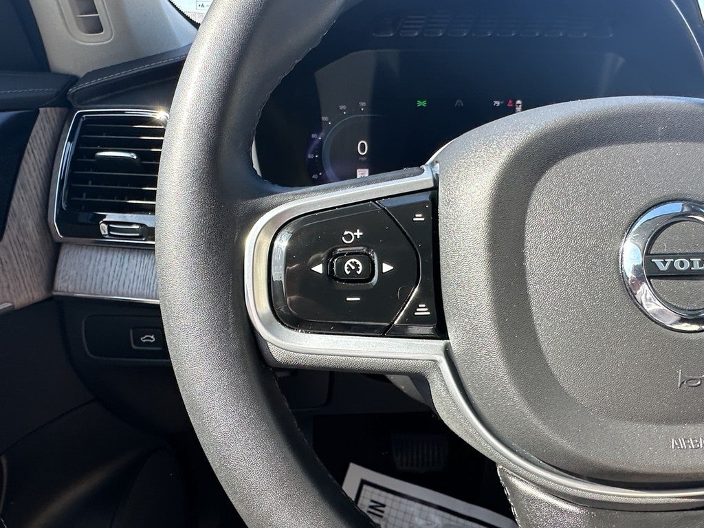 2023 Volvo XC90 B6 AWD Ultimate 7P