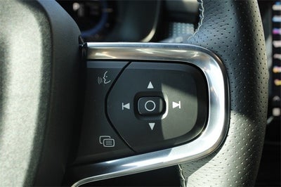 2021 Volvo XC40 Recharge P8 eAWD Pure Electric