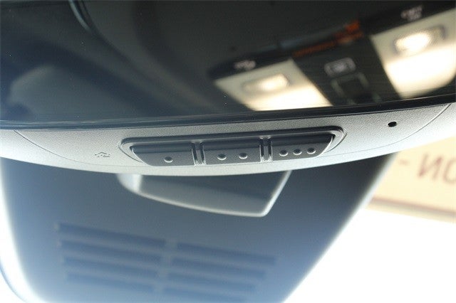 2021 Volvo XC40 Recharge P8 eAWD Pure Electric