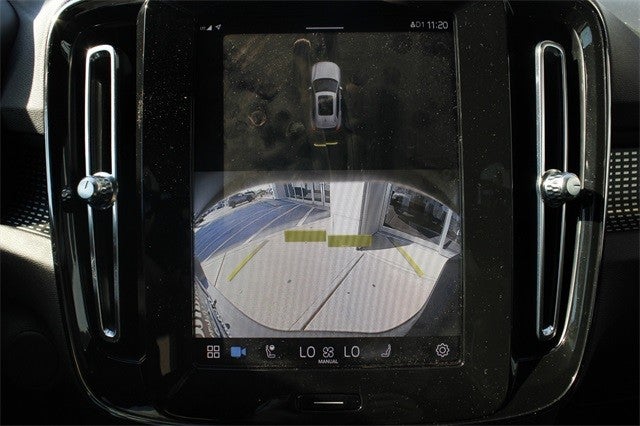 2021 Volvo XC40 Recharge P8 eAWD Pure Electric