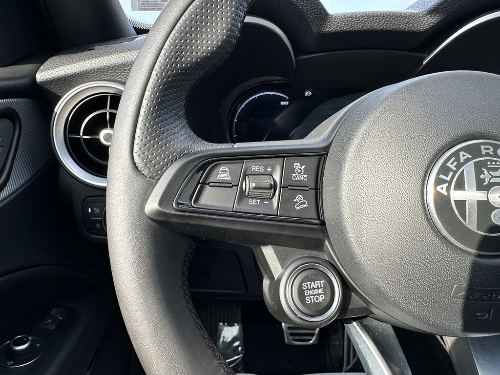 2024 Alfa Romeo Stelvio Ti AWD