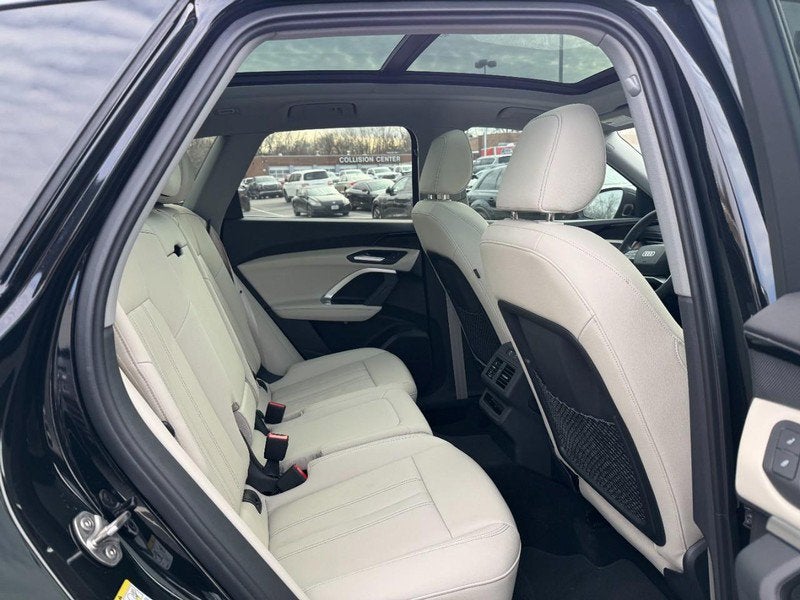 2025 Audi Q5 Premium