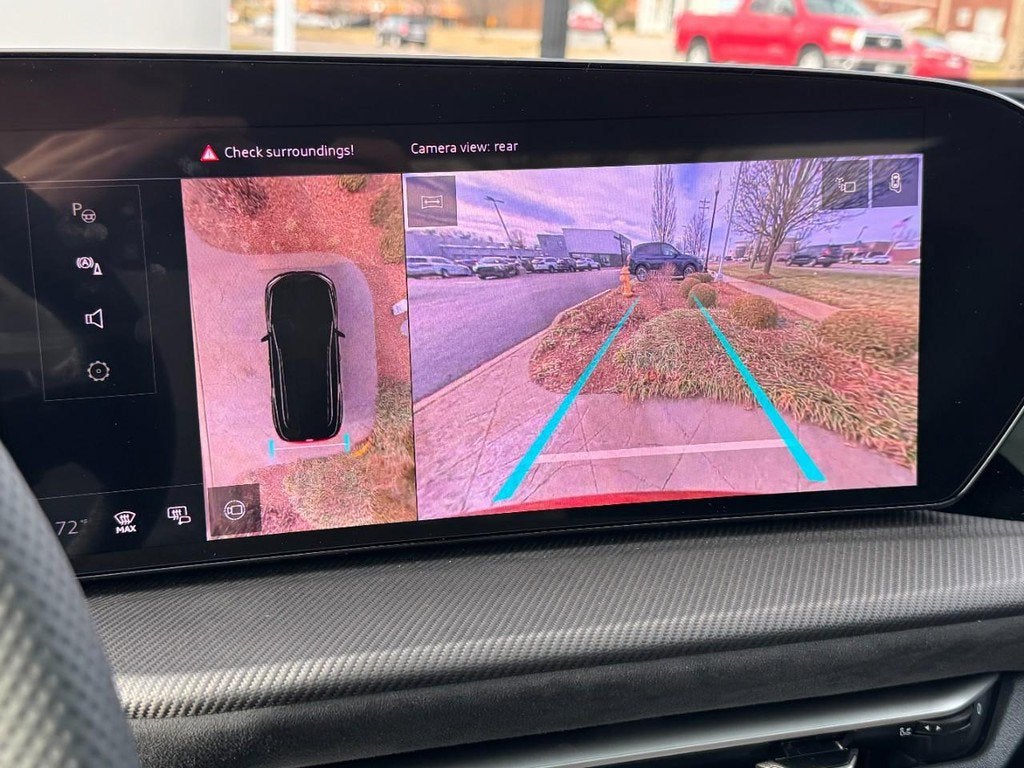 2025 Audi SQ5 Premium Plus