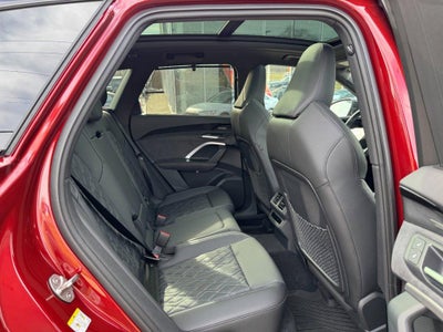 2025 Audi SQ5 Premium Plus