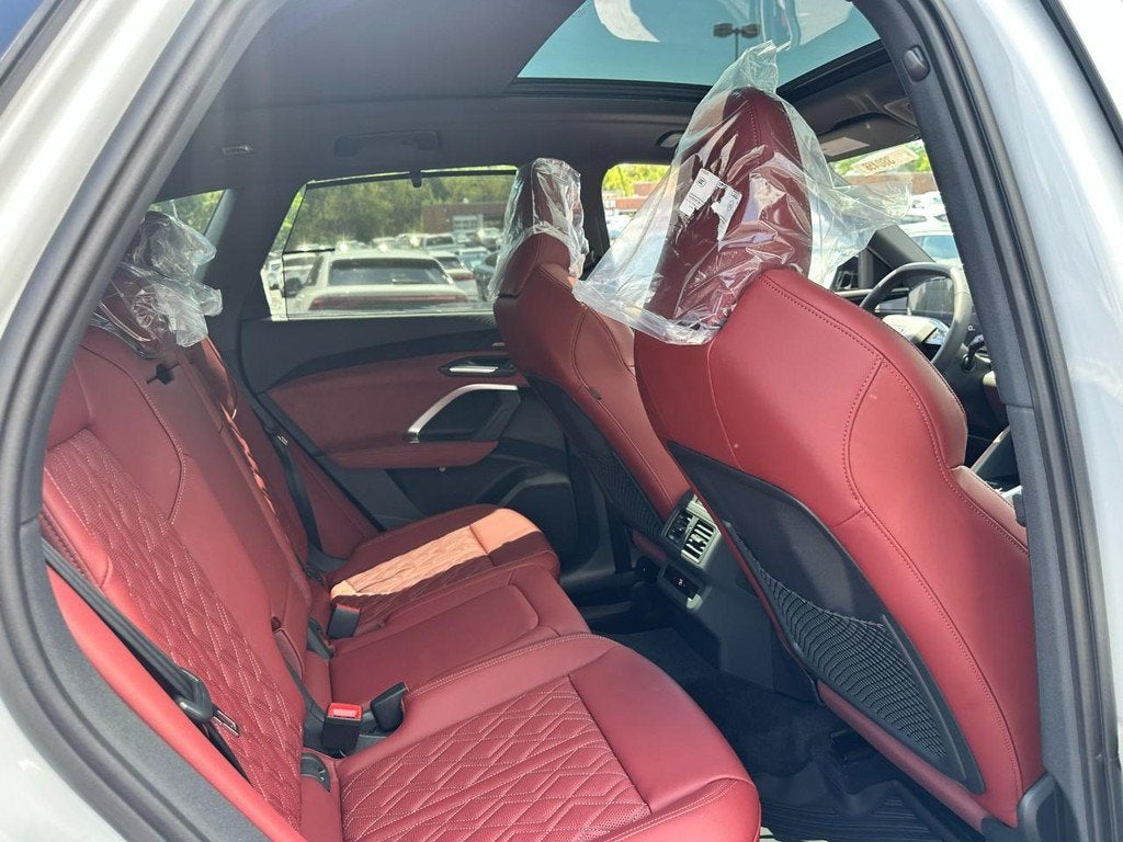 2026 Audi SQ5 Premium Plus