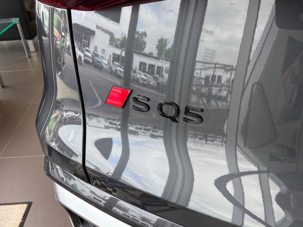 2026 Audi SQ5 Premium Plus