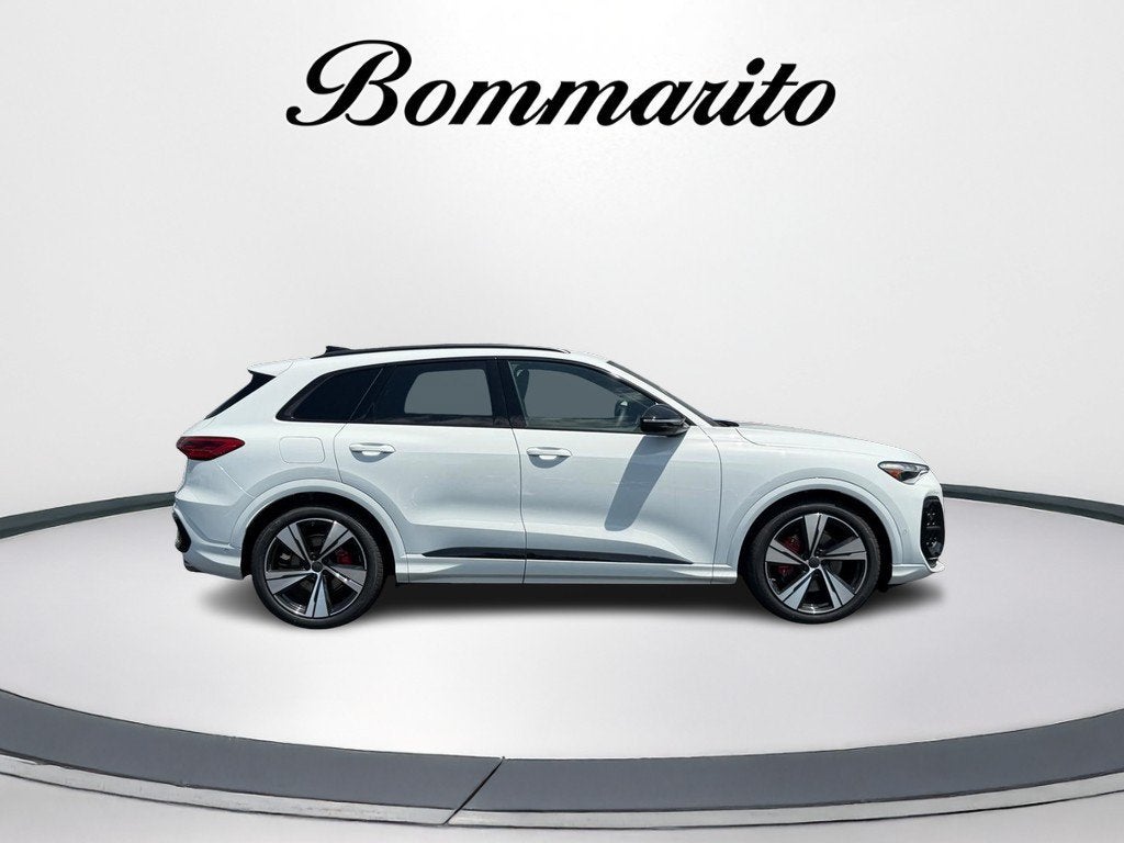 2026 Audi SQ5 Premium Plus