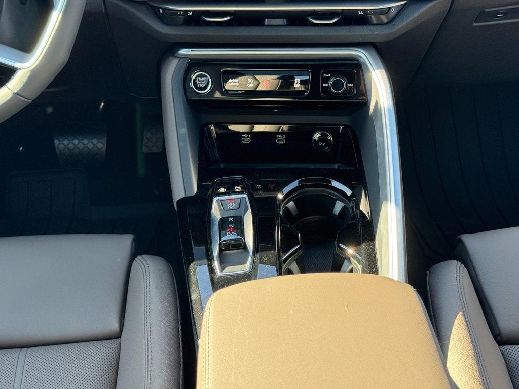 2025 Audi Q5 Premium Plus