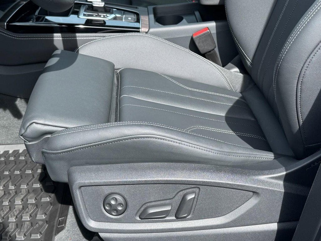 2025 Audi Q5 Sportback S line Premium Plus