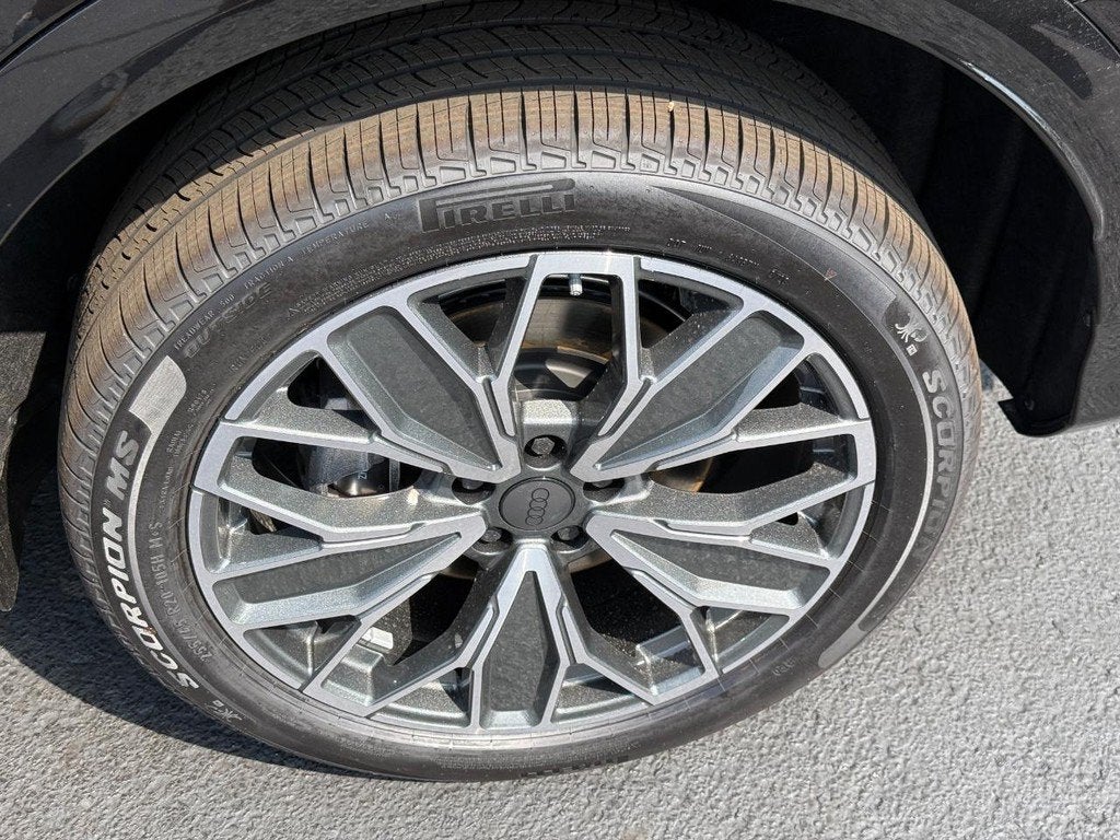 2026 Audi Q5 Premium Plus
