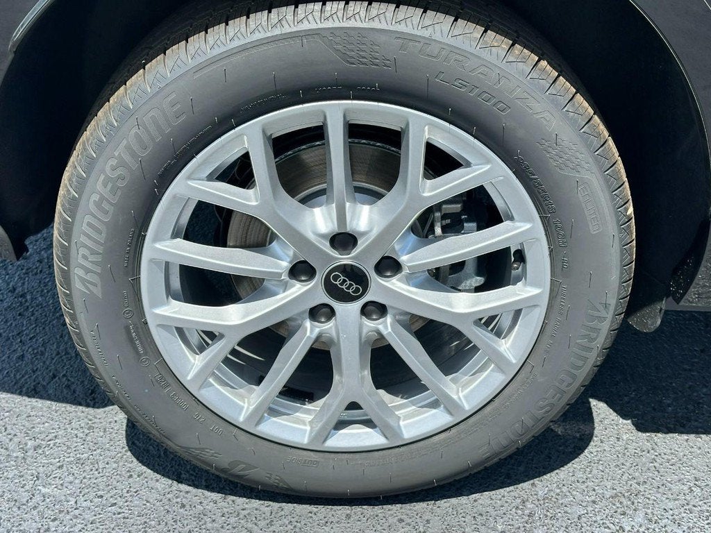 2026 Audi Q3 S line