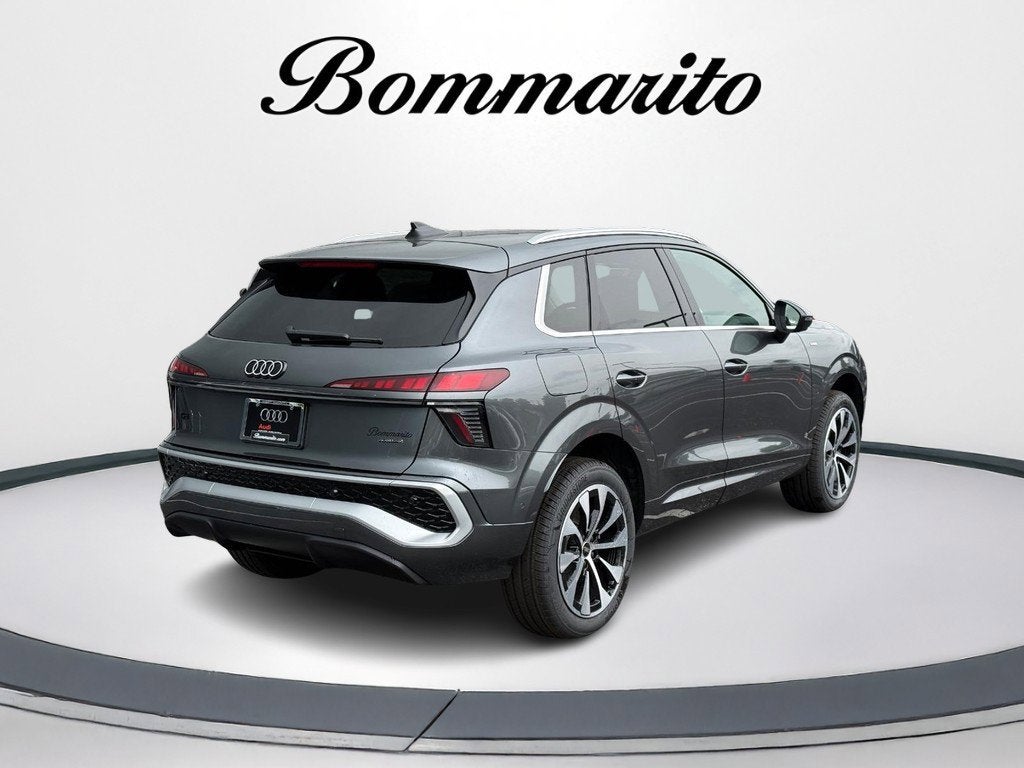 2026 Audi Q3 S line