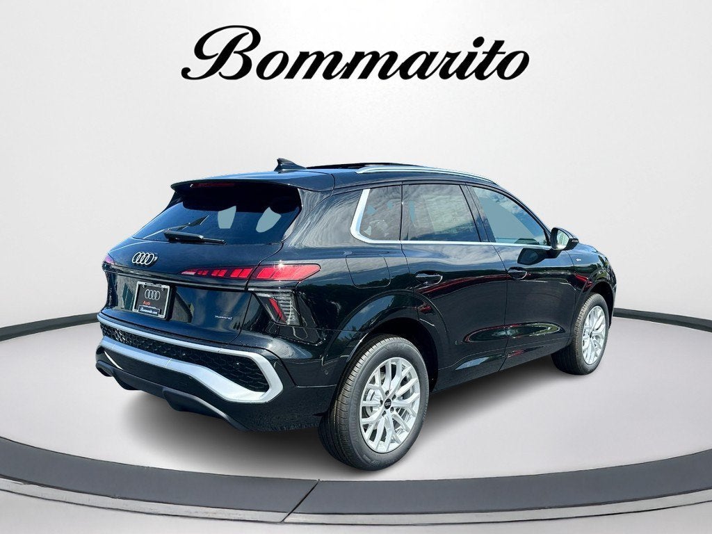 2026 Audi Q3 S line