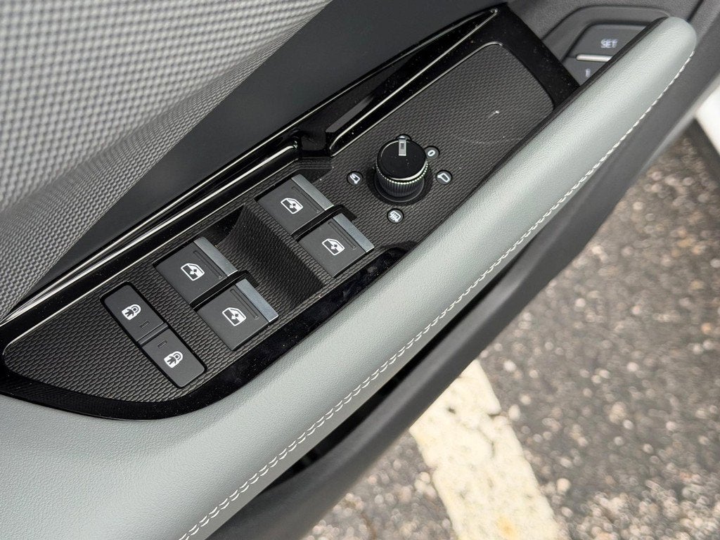 2026 Audi Q3 S line