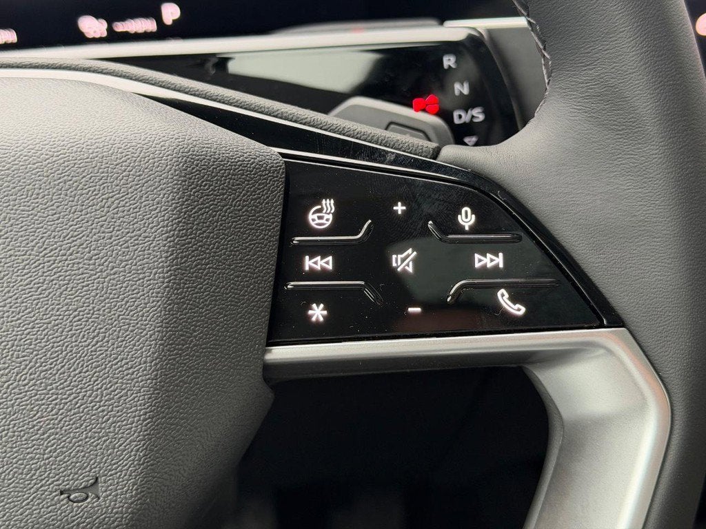 2026 Audi Q3 S line