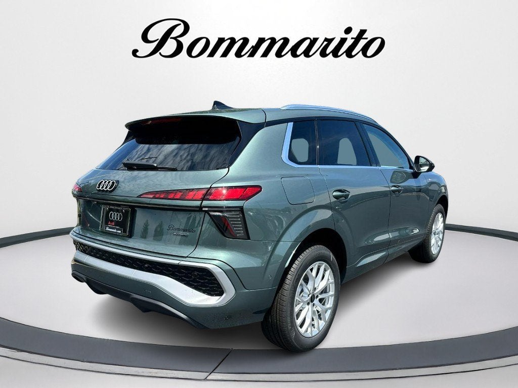 2026 Audi Q3 S line