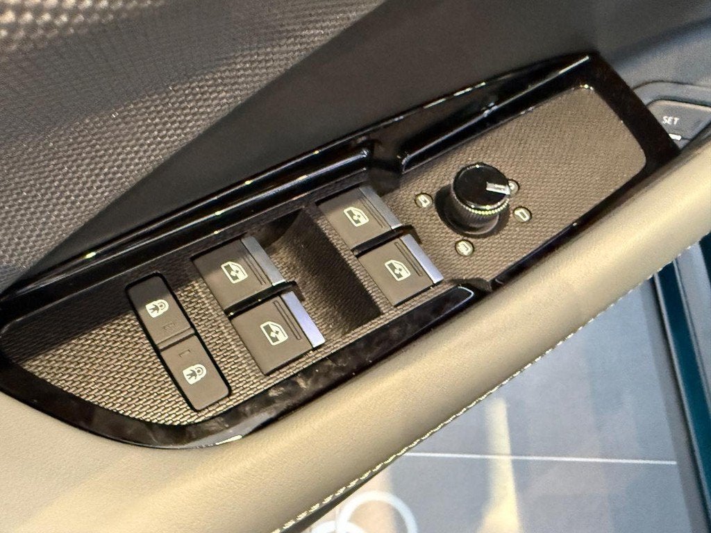 2026 Audi Q3 S line
