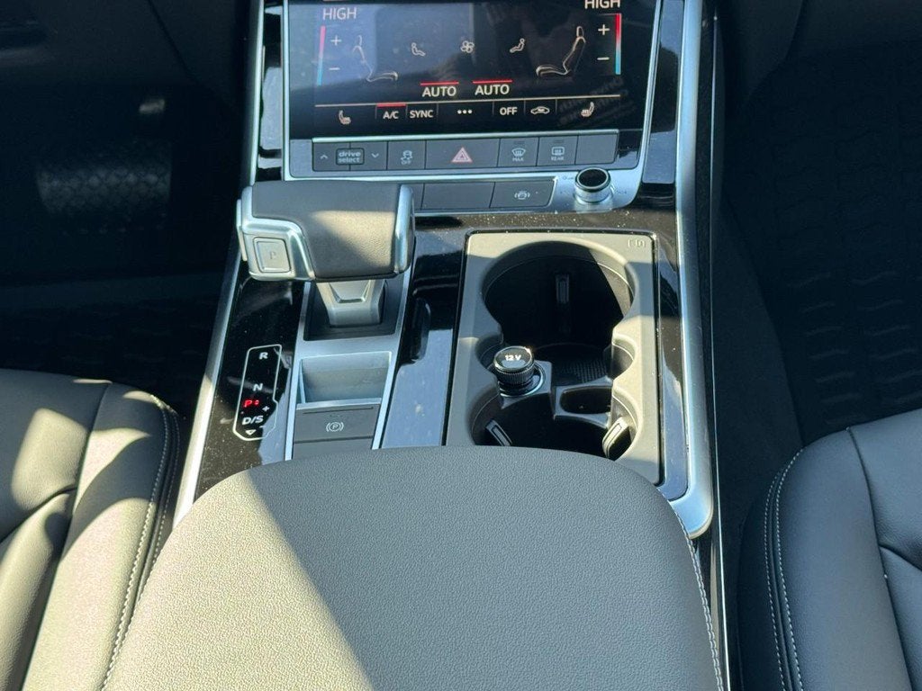 2026 Audi Q7 Premium