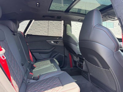 2026 Audi SQ8 Prestige