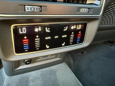 2027 Audi SQ8 Prestige