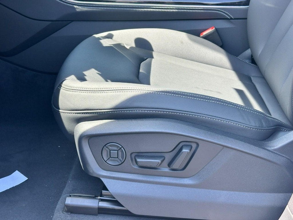 2026 Audi Q8 Premium Plus