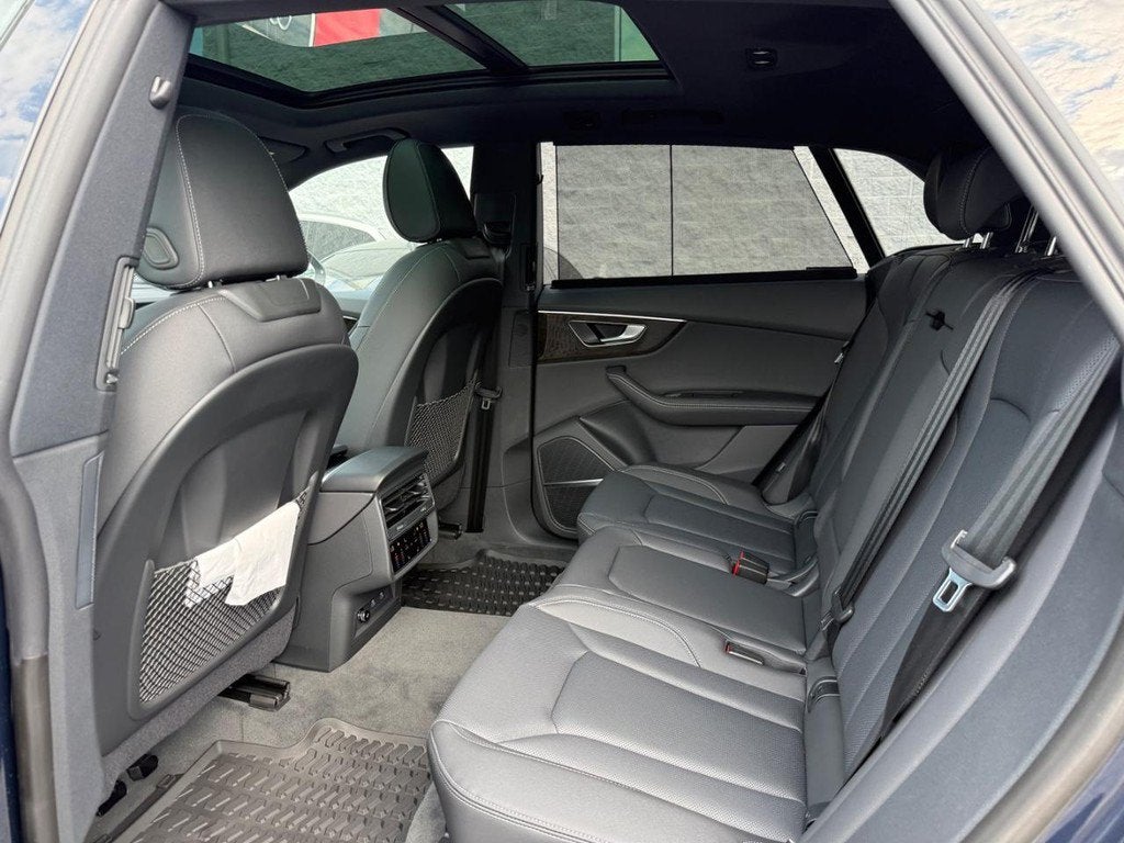 2027 Audi Q8 Premium Plus