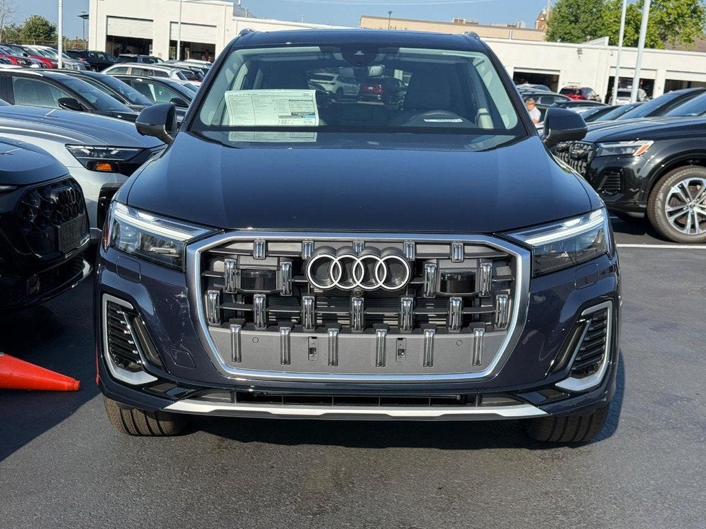 2026 Audi Q7 Premium Plus