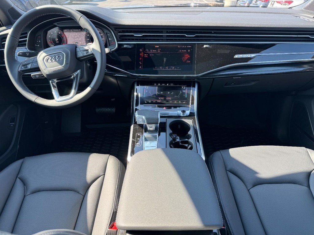 2026 Audi Q7 Premium Plus