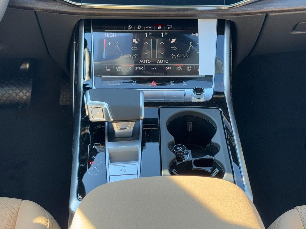 2026 Audi Q7 Premium Plus