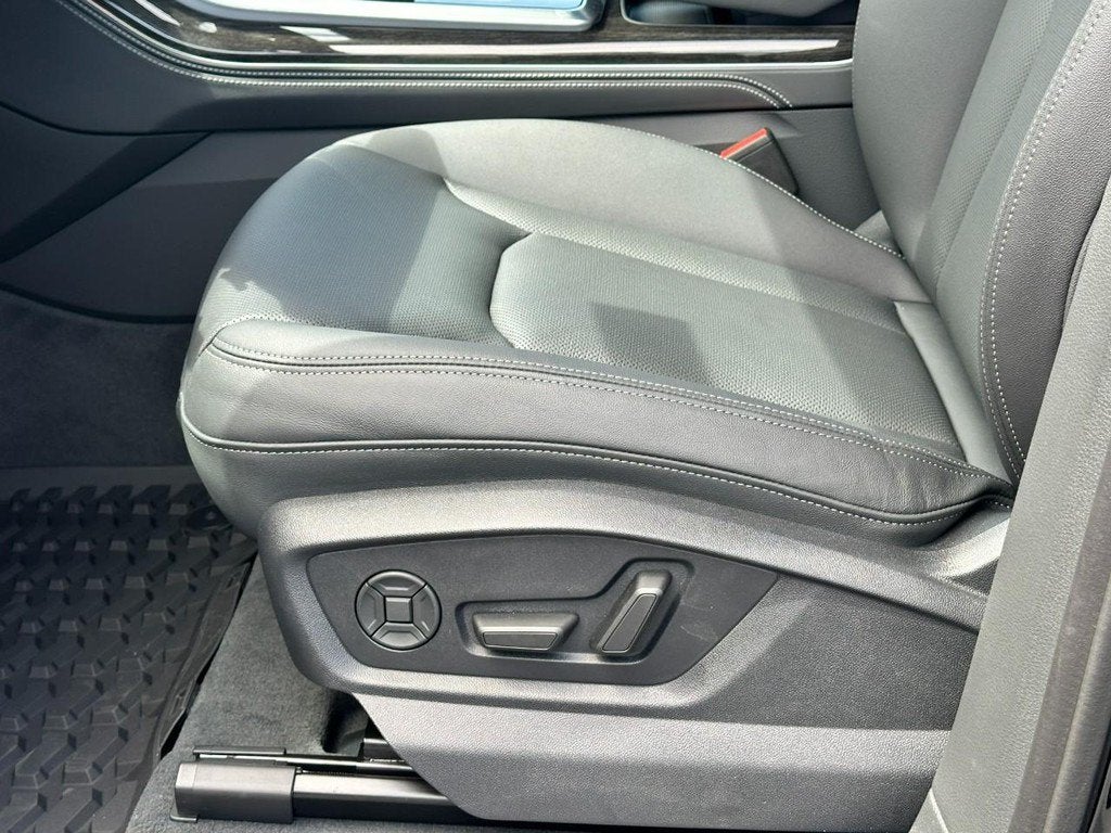 2026 Audi Q7 S line Premium Plus