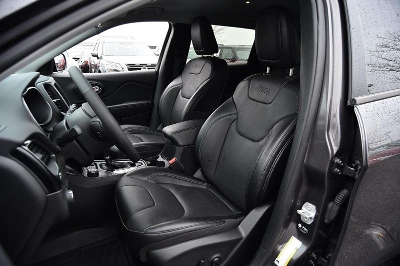 2023 Jeep Cherokee Altitude 4WD