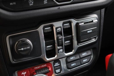 2025 Jeep Wrangler Rubicon 4X4