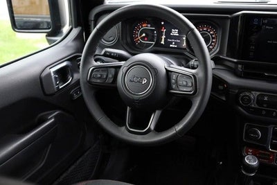 2025 Jeep Wrangler Rubicon 4X4