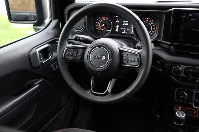 2025 Jeep Wrangler Rubicon 4X4