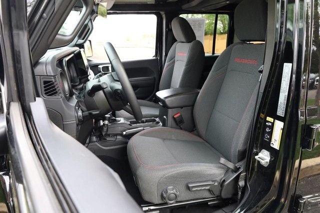 2025 Jeep Wrangler Rubicon 4X4