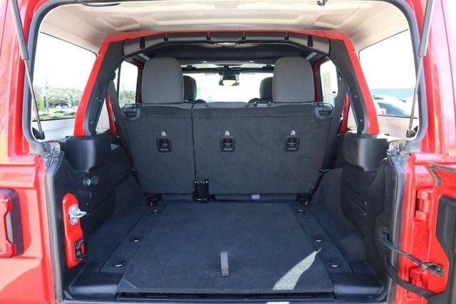 2025 Jeep Wrangler Rubicon 4X4