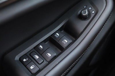 2025 Jeep Grand Cherokee Altitude 4WD