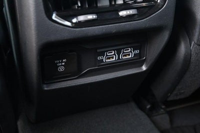 2025 Jeep Grand Cherokee Altitude 4WD