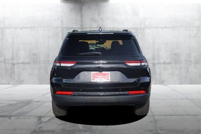 2025 Jeep Grand Cherokee Altitude 4WD