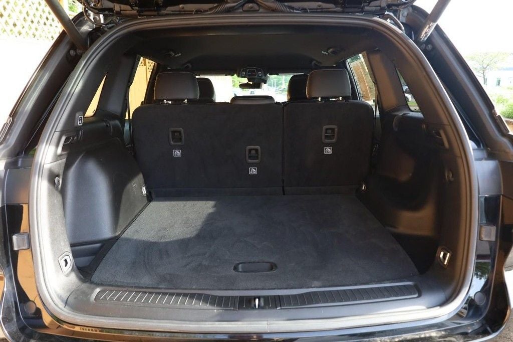 2025 Jeep Grand Cherokee Altitude 4WD