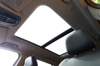 2022 Jeep Grand Cherokee L Limited 4WD w/ Panoramic Moonroof [MotorTrend Certified]