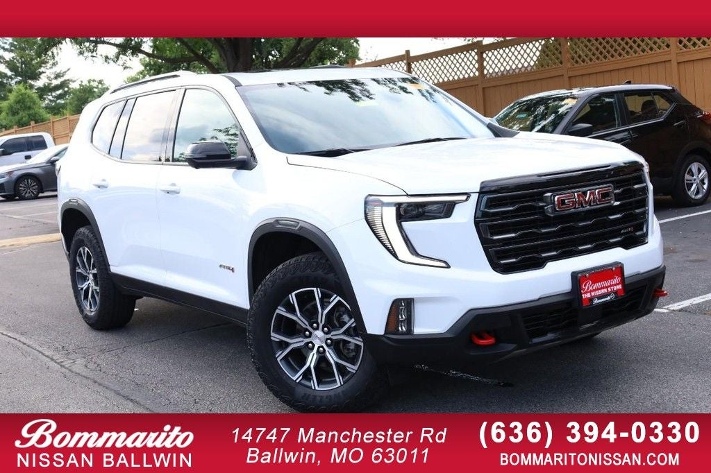 2025 GMC Acadia AT4 AWD w/ Panoramic Moonroof [MotorTrend Certified]