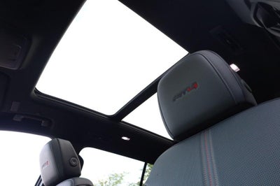 2025 GMC Acadia AT4 AWD w/ Panoramic Moonroof [MotorTrend Certified]
