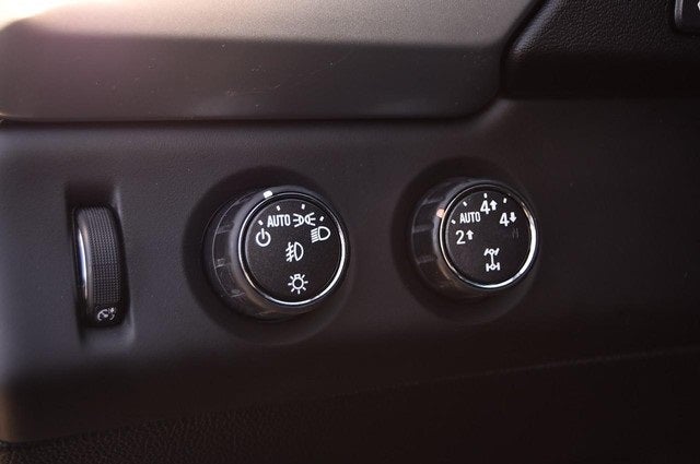 2015 Chevrolet Tahoe LTZ 4WD