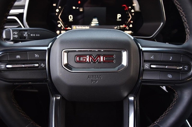 2024 GMC Canyon AT4 4WD Technology & Trailering Packages