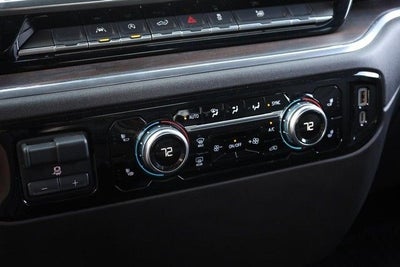2025 GMC Sierra 1500 SLT 4WD [MotorTrend Certified]