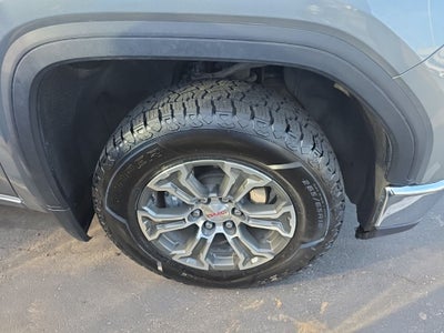 2025 GMC Sierra 1500 SLT 4WD [MotorTrend Certified]