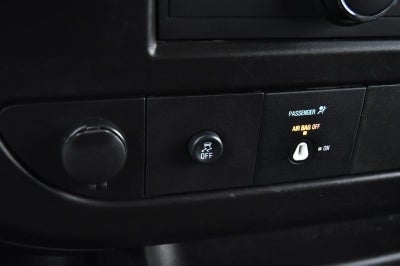 2024 GMC Savana 2500 4.3L V6 Cargo Van Convenience & Chrome Appearance Packages